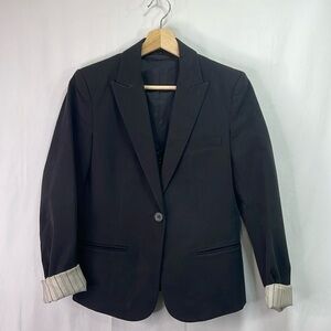 🪿 Theory black, single button cotton blazer.